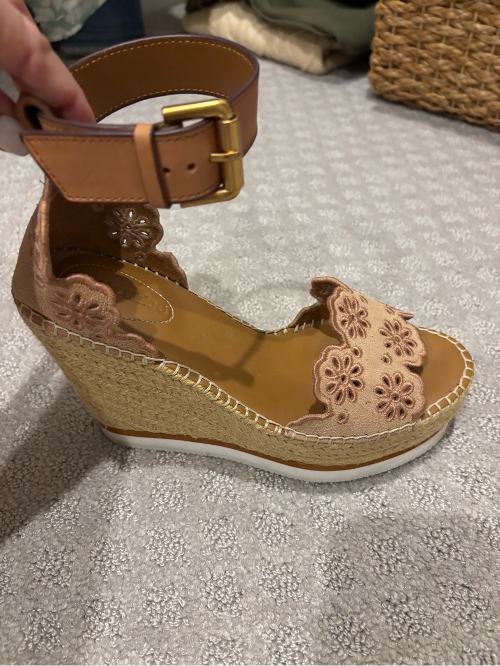 See by Chloe Womens Tan Floral Cutout Espadrille Wedge Sandals